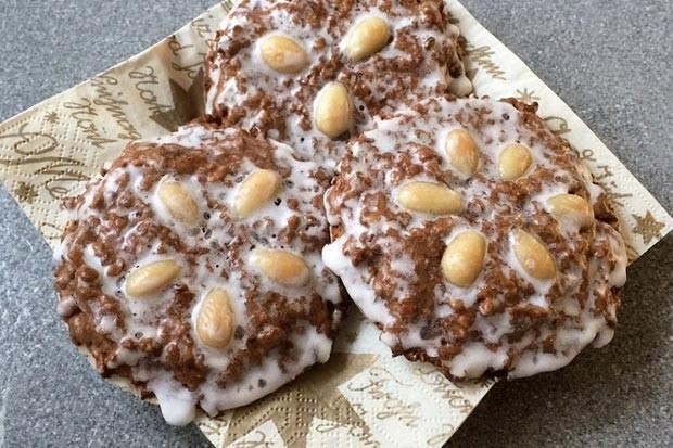 Elisenlebkuchen - Rezept