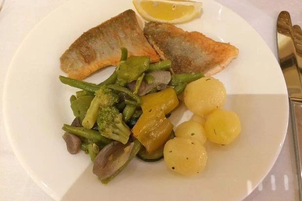 Gebratener Zander mit Mischgem&uuml;se
