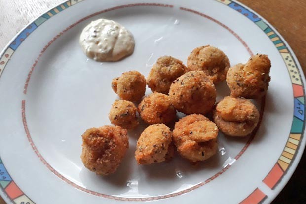 Champignons in Kräuter-Panier