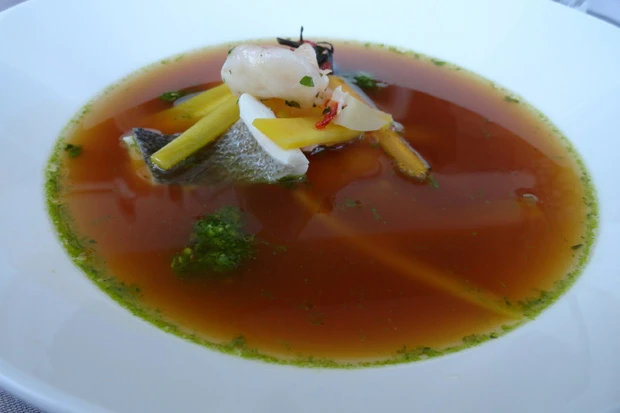 Fischsuppe mit Safran