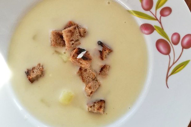 Erdäpfel-Rahmsuppe