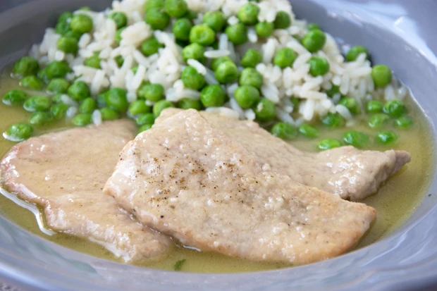 Schweinsschnitzel in Weinsauce