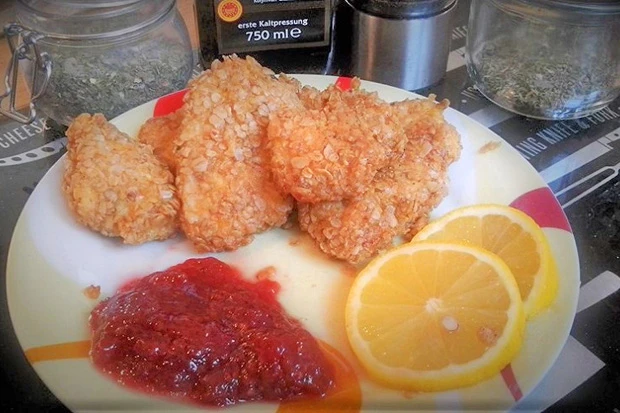 Chickennuggets mit knuspriger Haferflockenpanade