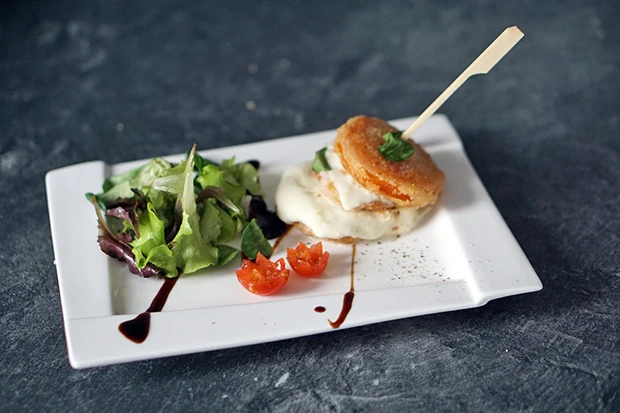 Caprese-Türmchen