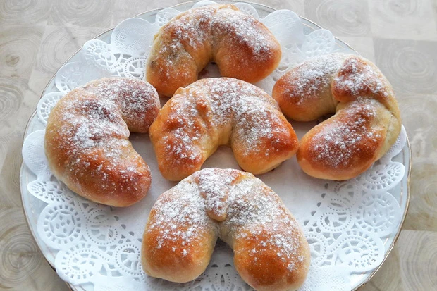 Mohnkipferl