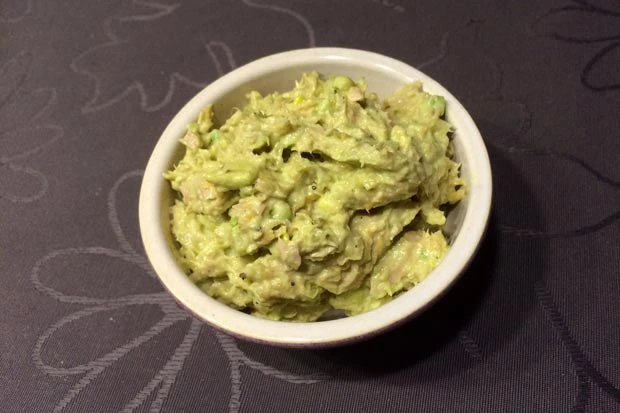 Thunfischaufstrich mit Avocado