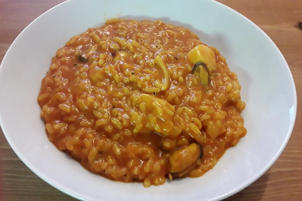Tomatenrisotto mit Meeresfr&uuml;chte