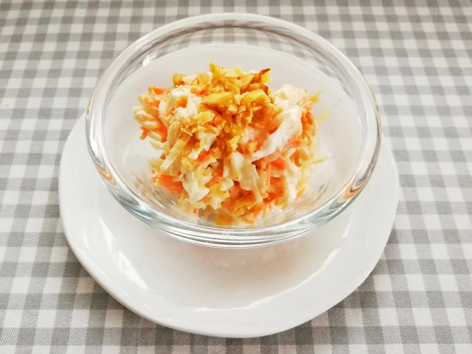 Karotten-Apfel-Sellerie-Salat