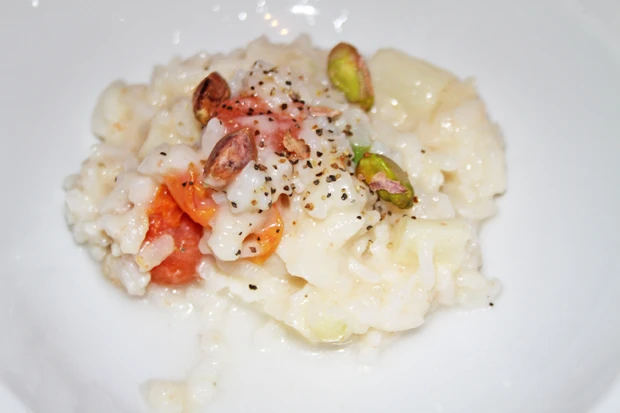 Risotto mit Spargel und Pistazien