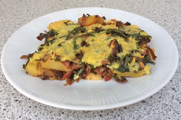Kartoffel-Salami-Auflauf mit B&auml;rlauch