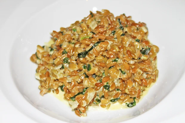 Gr&uuml;nkern in B&auml;rlauch - Sauce