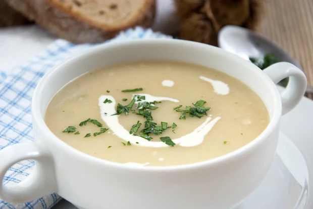 Maroni-Sellerie-Suppe