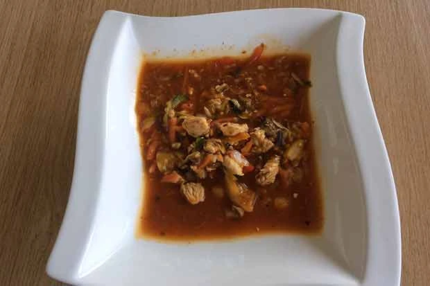Gemüsesuppe nach China-Art mit Pute