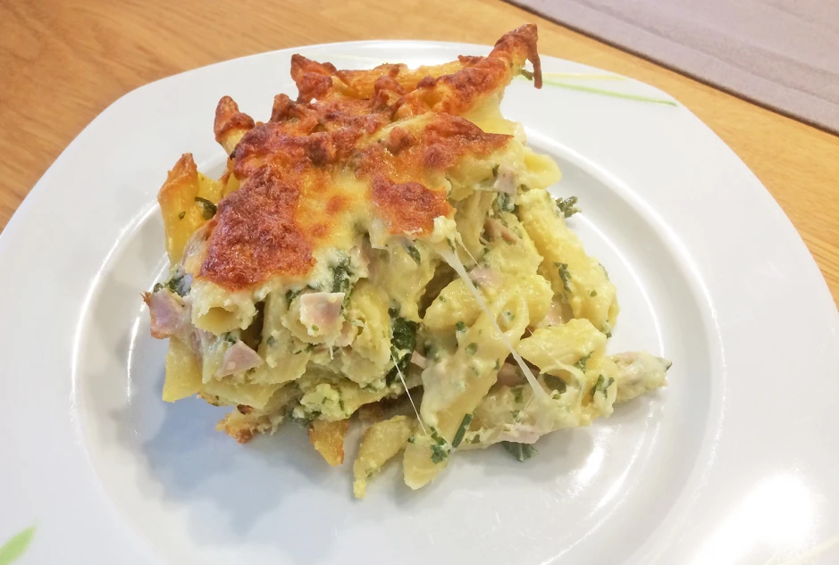 Nudelauflauf mit B&auml;rlauch