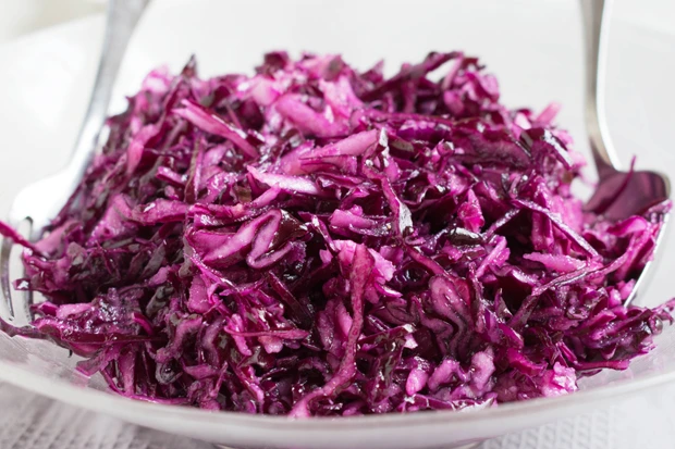Rotkraut-Apfel-Salat