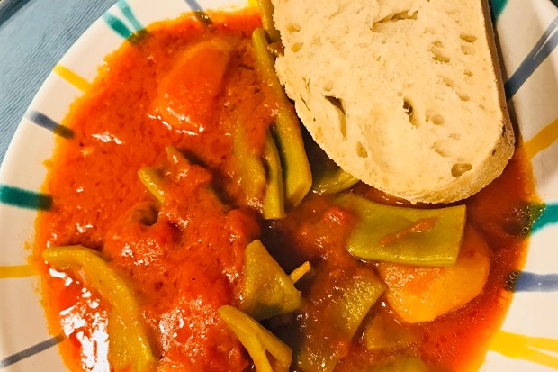 Fisolengemüse auf griechische Art