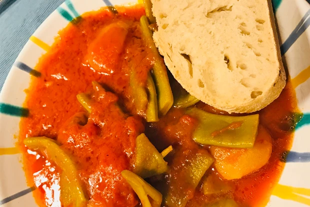 Fisolengemüse auf griechische Art