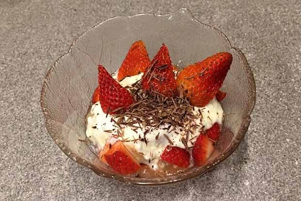 Schnelles Erdbeer-Dessert