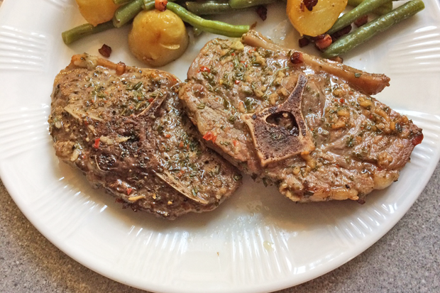 Marinierte Lammkoteletts - Rezept | GuteKueche.at