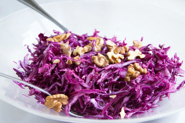 Rotkrautsalat mit N&uuml;ssen