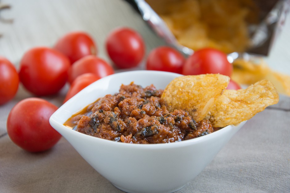 Tomaten-Oliven-Dip - Rezept