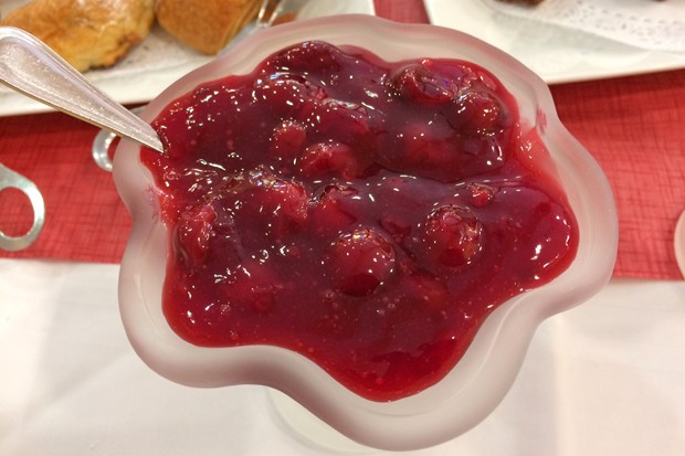 Warme Kirschensauce