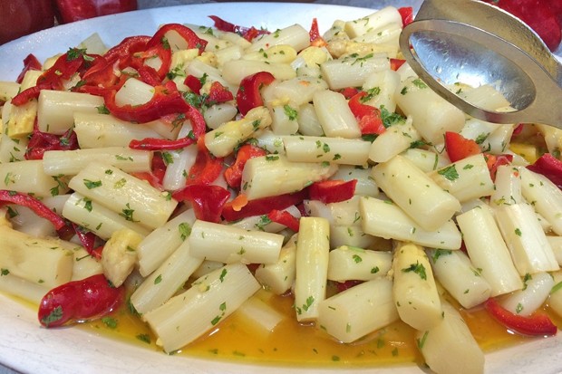 Spargel-Paprika-Salat