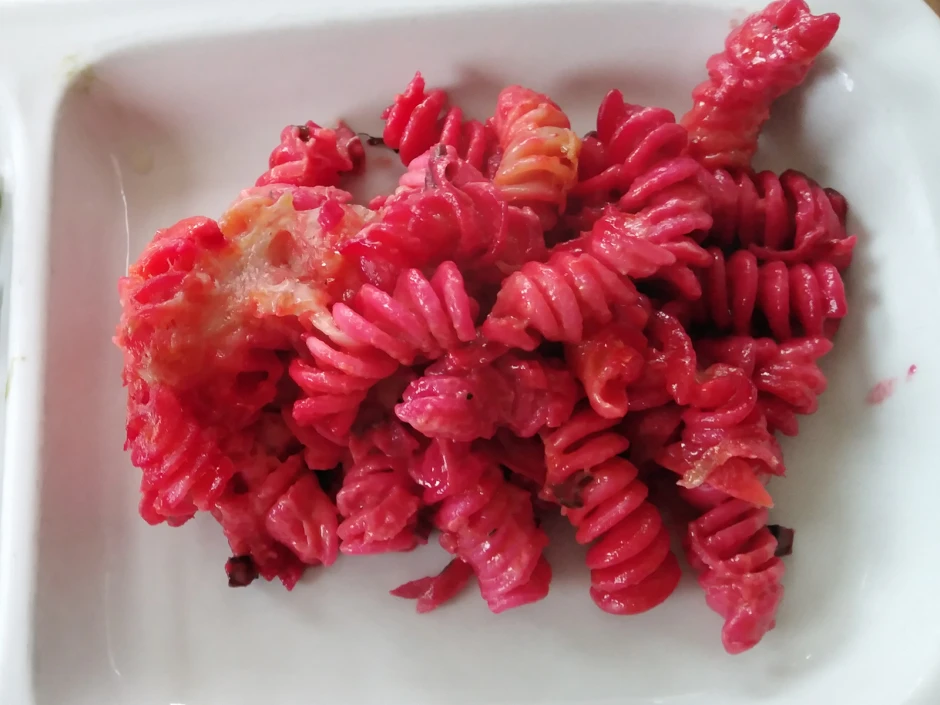 Pasta mit rote R&uuml;ben