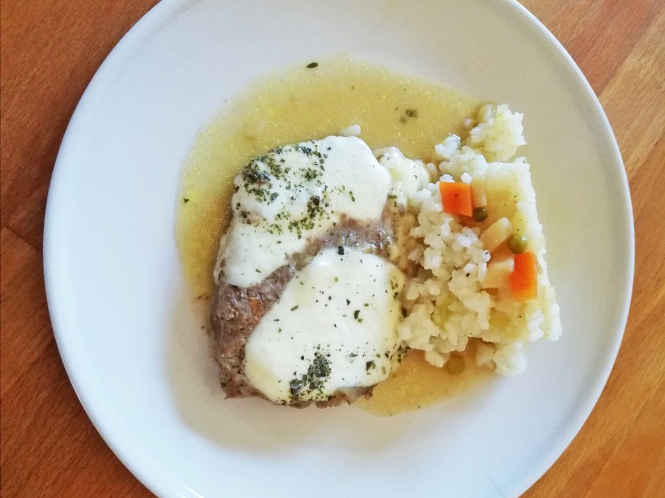 Kalbschnitzel mit Mozzarella