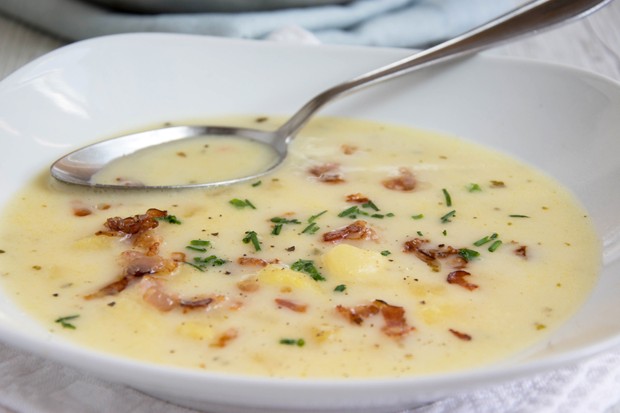 Kartoffelcremesuppe mit Speck