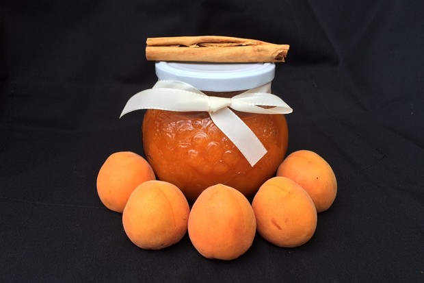 Marillenmarmelade mit Zimt