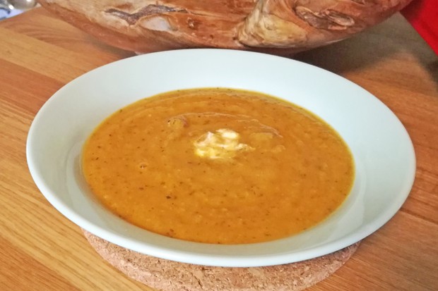 Tomaten-Zucchinicremesuppe