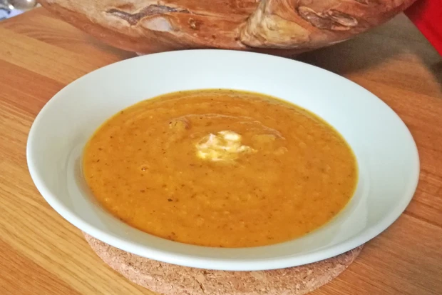 Tomaten-Zucchinicremesuppe
