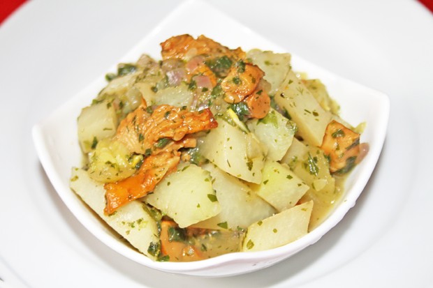 Kohlrabi - Zucchini - Eierschwammerl - Gemüse
