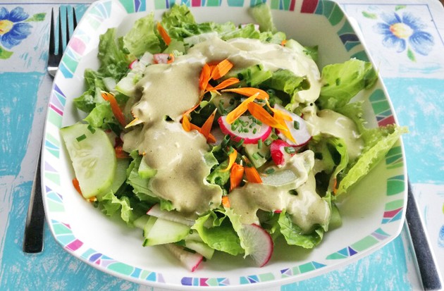 Vitaminreicher Hausgarten-Salat