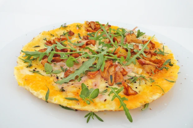 Schinken-K&auml;se-Omelette mit Eierschwammerl