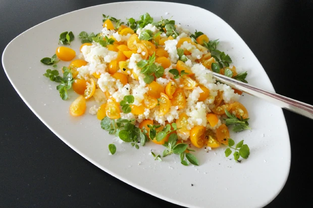Cocktailparadeisersalat mit Goldhirse