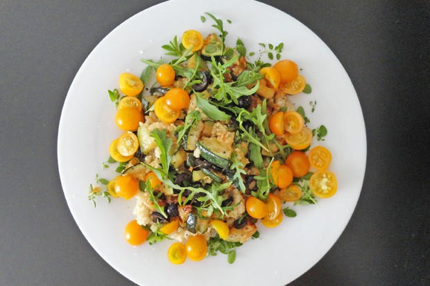 Gebratene Zucchini mit Goldhirse