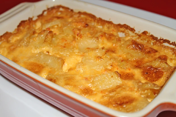 Cremiges, w&uuml;rziges Kartoffelgratin mit Brunch