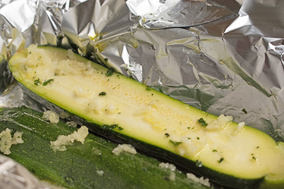 Gegrillte Kräuterzucchini