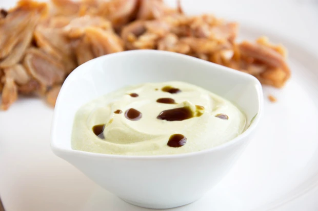 K&uuml;rbiskern&ouml;l-Dip