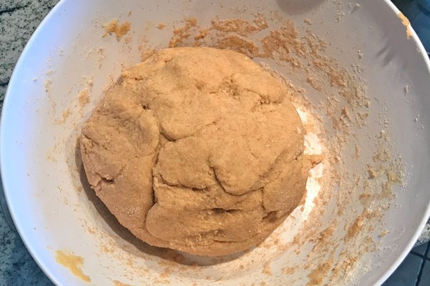 Zwetschkenknödel mit Dinkelmehl