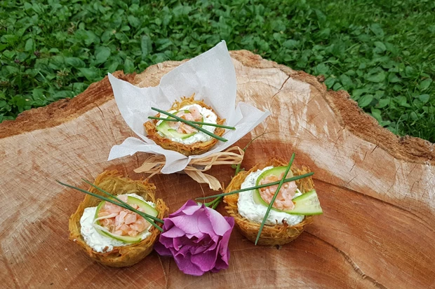 Kartoffelnester mit Lachs