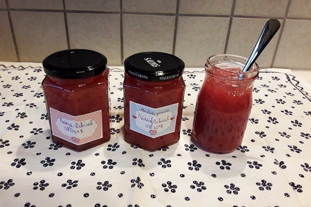 Birnen-Ribisel-Marmelade