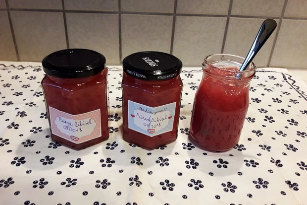 Birnen-Ribisel-Marmelade