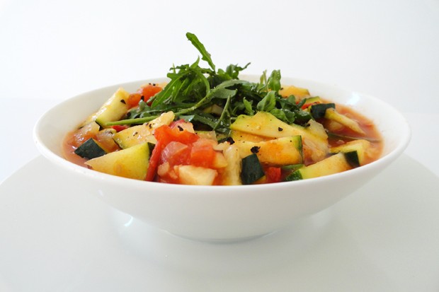 Sommergemüse mit Rucola