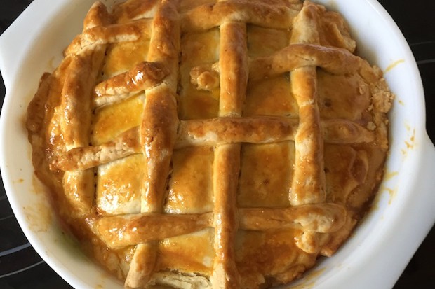 Gedeckter Apfelkuchen