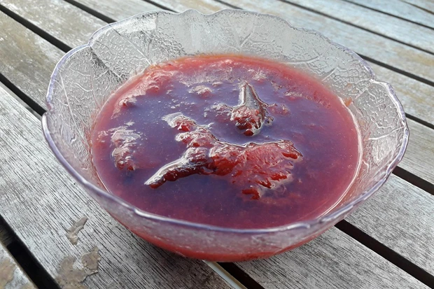 Zwetschgenkompott