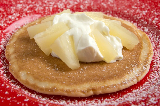 Pancakes mit Ananascreme