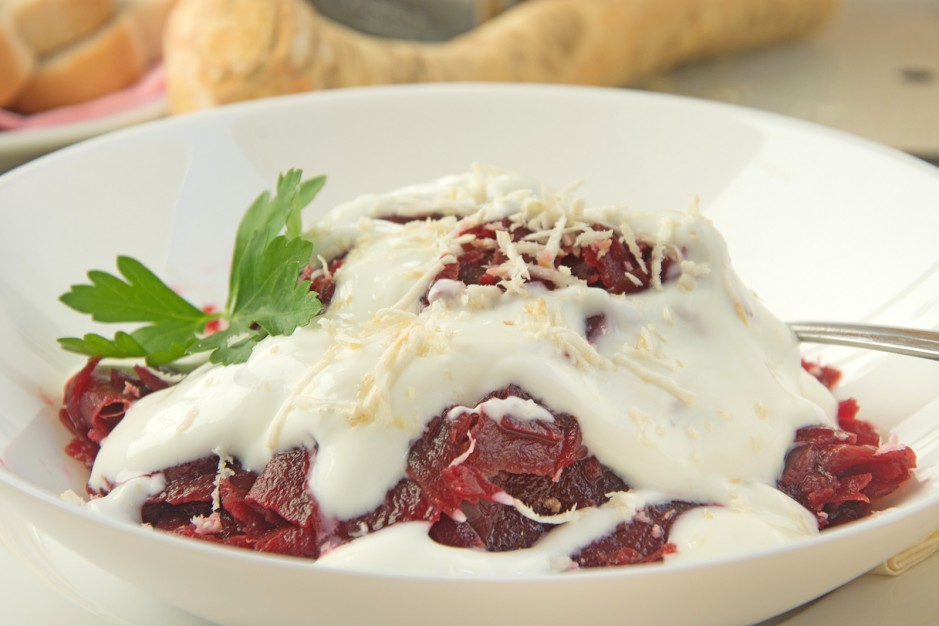 Roter Rüben Salat mit Krendressing